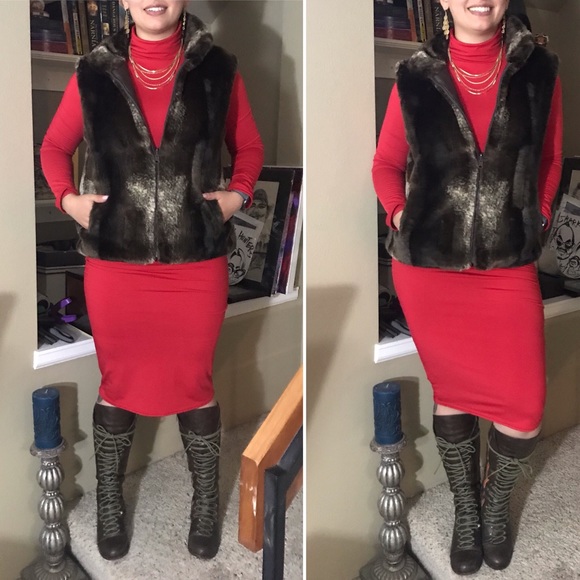 Jackets & Blazers - Faux Fur Vest